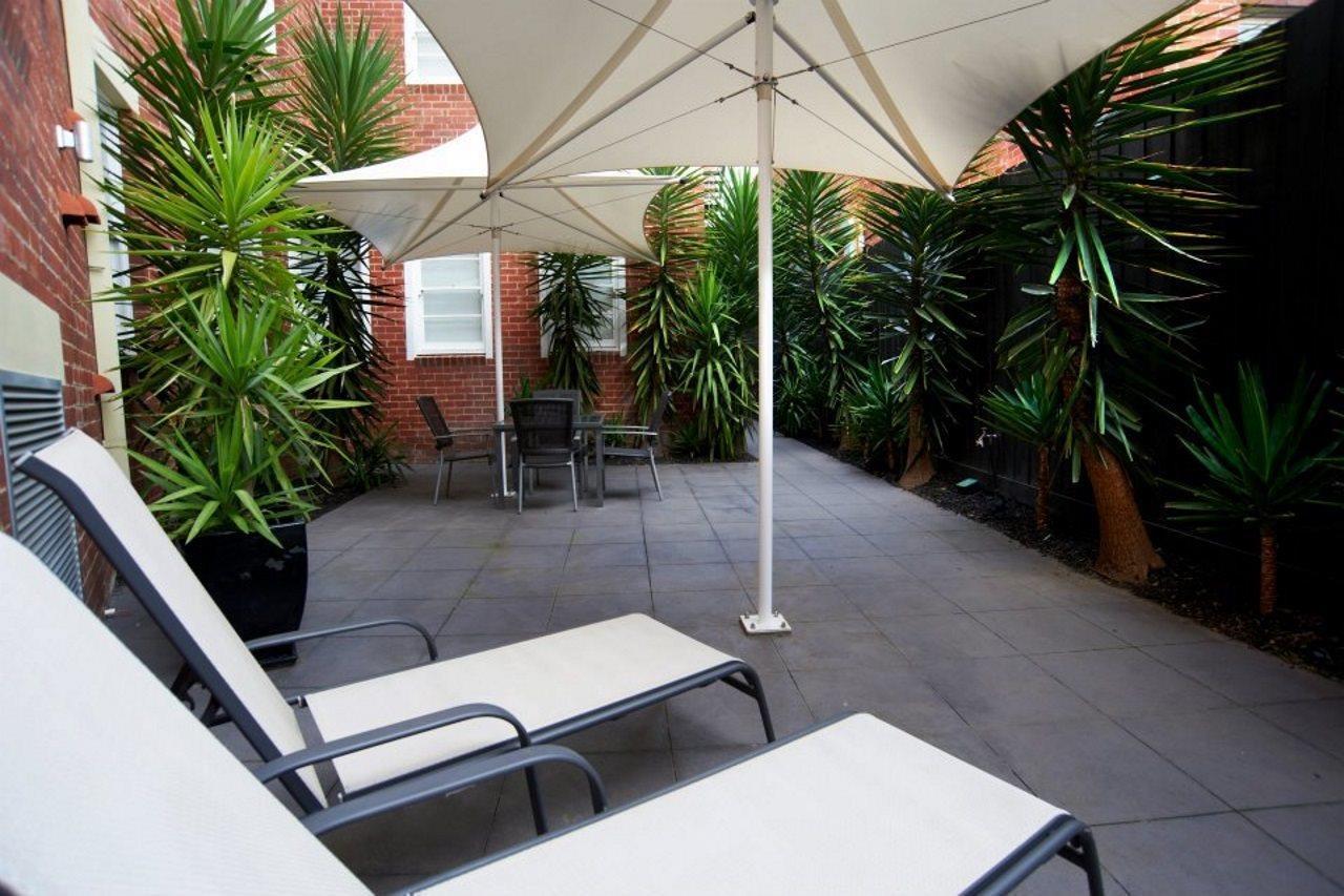 Quest East Melbourne Aparthotel Luaran gambar