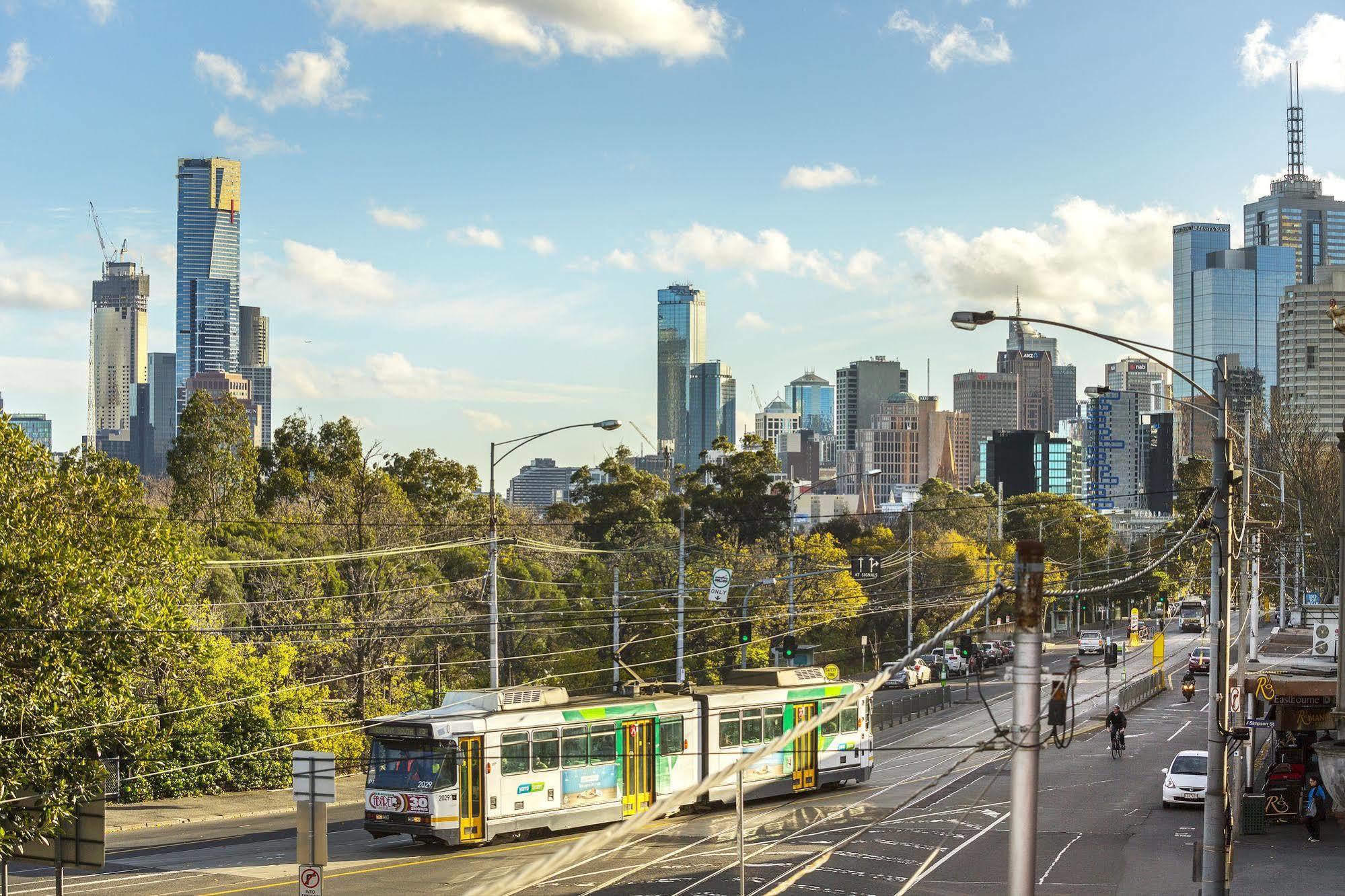 Quest East Melbourne Aparthotel Luaran gambar
